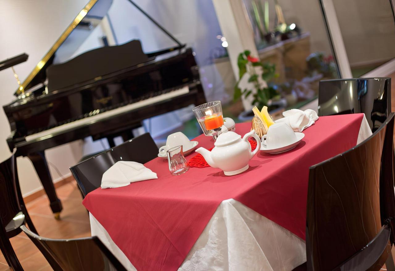 Apartament Il Cortile Delle Esperidi Lecce Zewnętrze zdjęcie